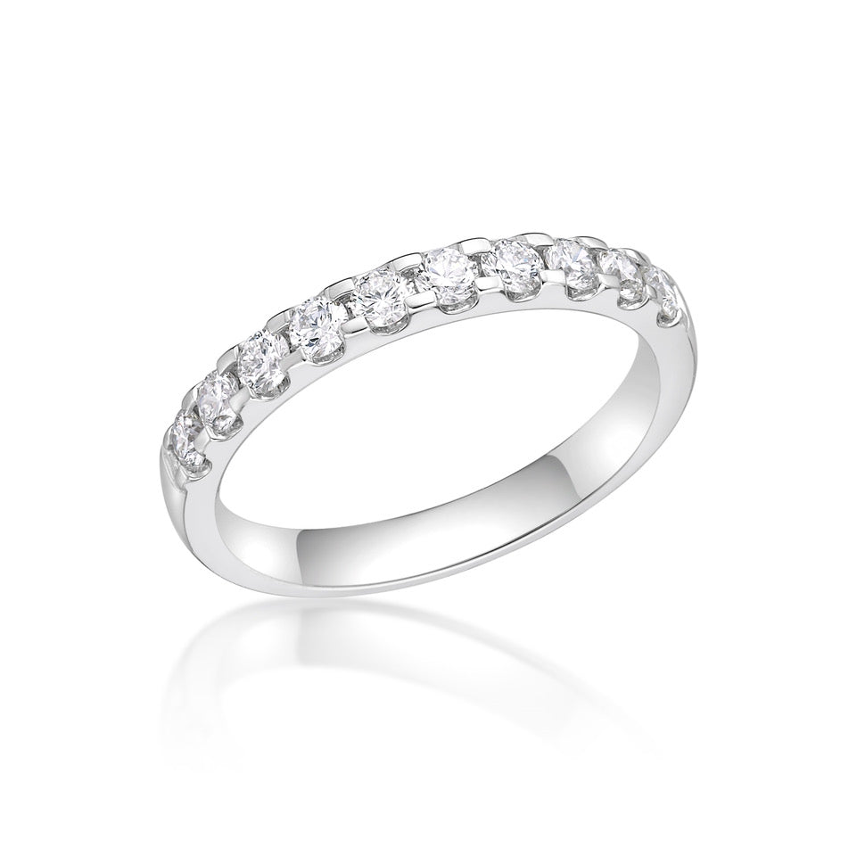Round Brilliant Cut Diamond Claw Set Band image 0