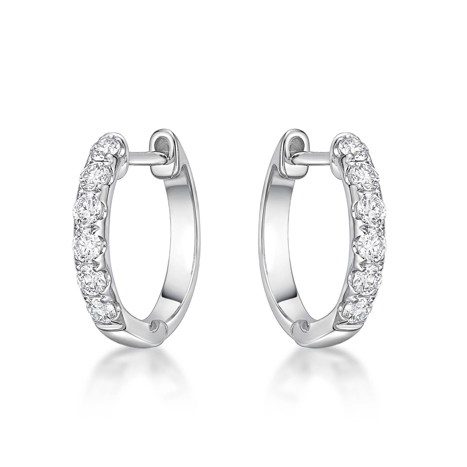 18k 0.30 Ct Diamond Huggie image 0